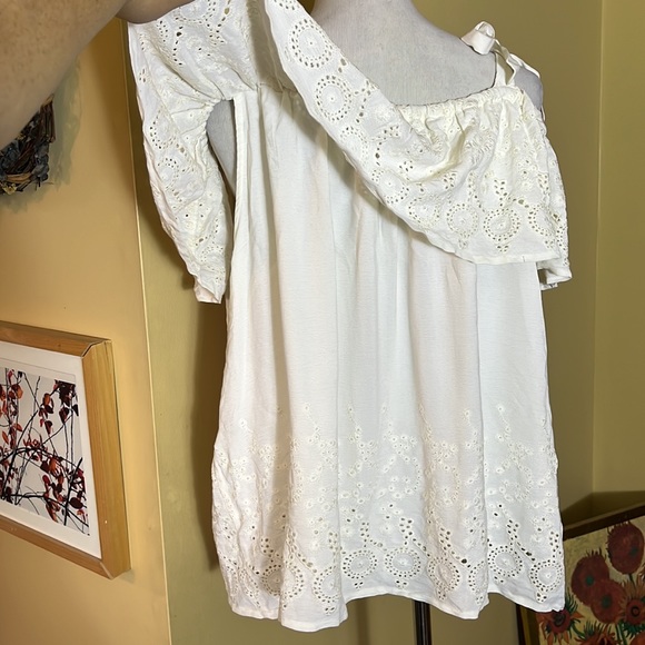 LUCKY Size 2x On/Off Shoulder Eyelet EmbroideredTop Pullover Romantic $99 NEW - Picture 7 of 16